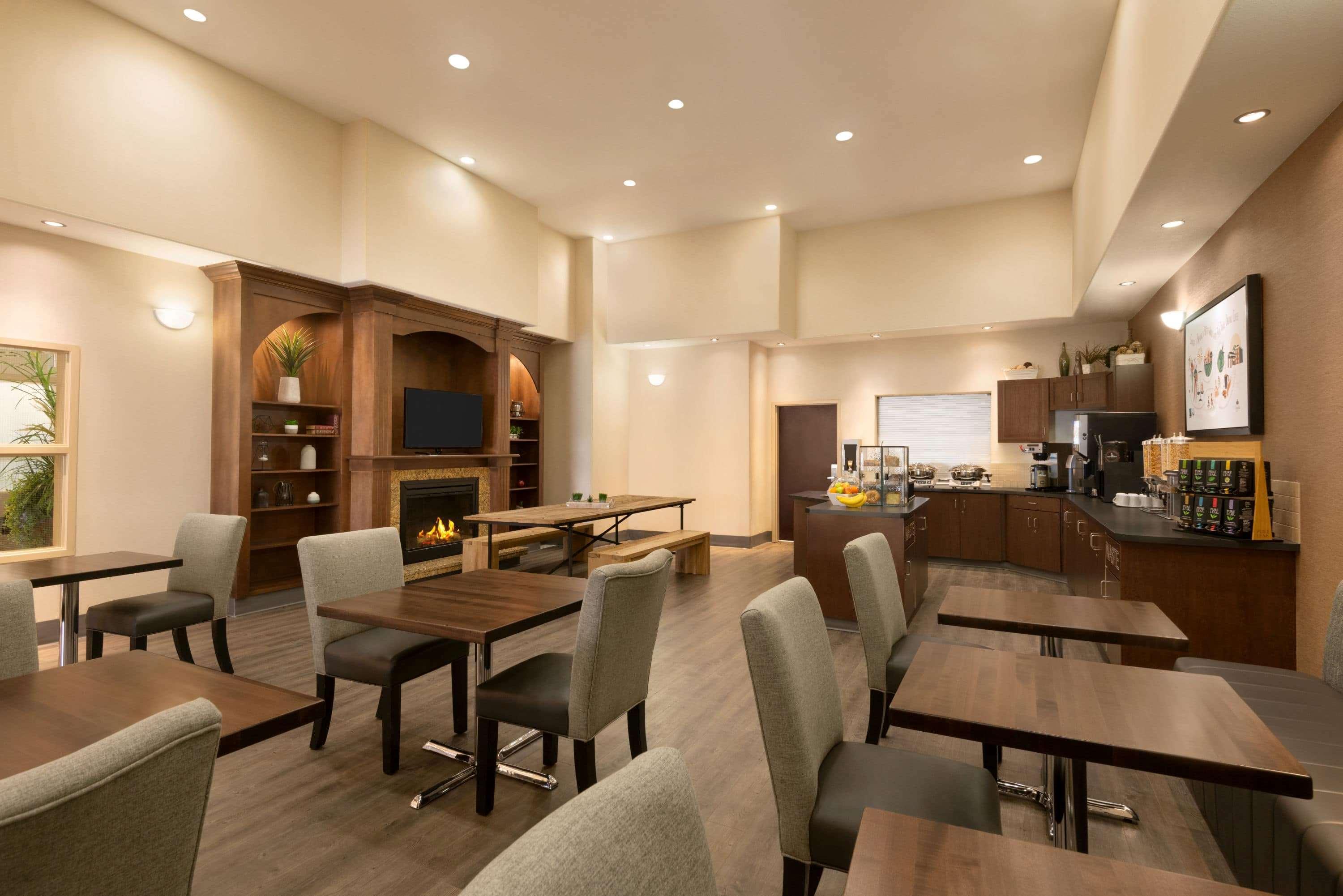Ramada By Wyndham Drayton Valley Exteriér fotografie